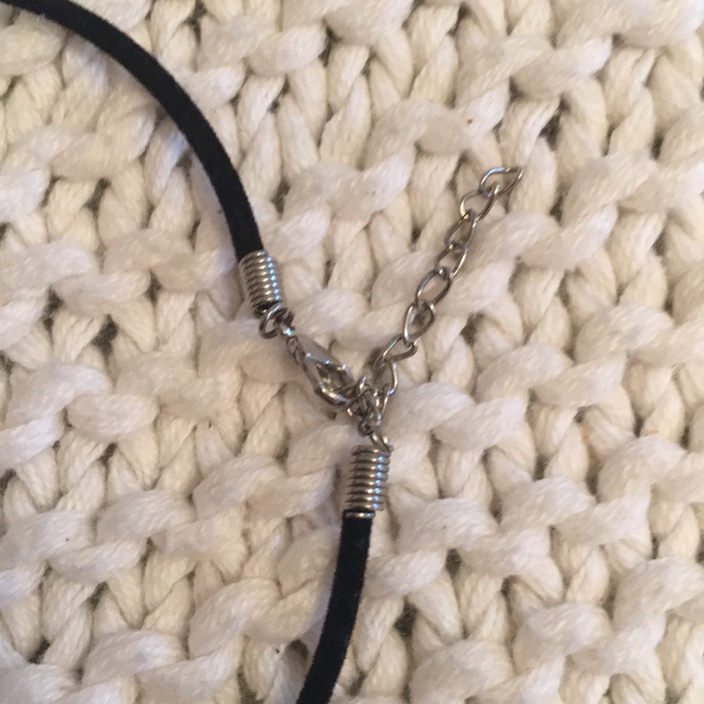NWOT butterfly necklace - Picture 4 of 5